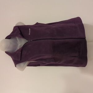 Columbia fleece vest